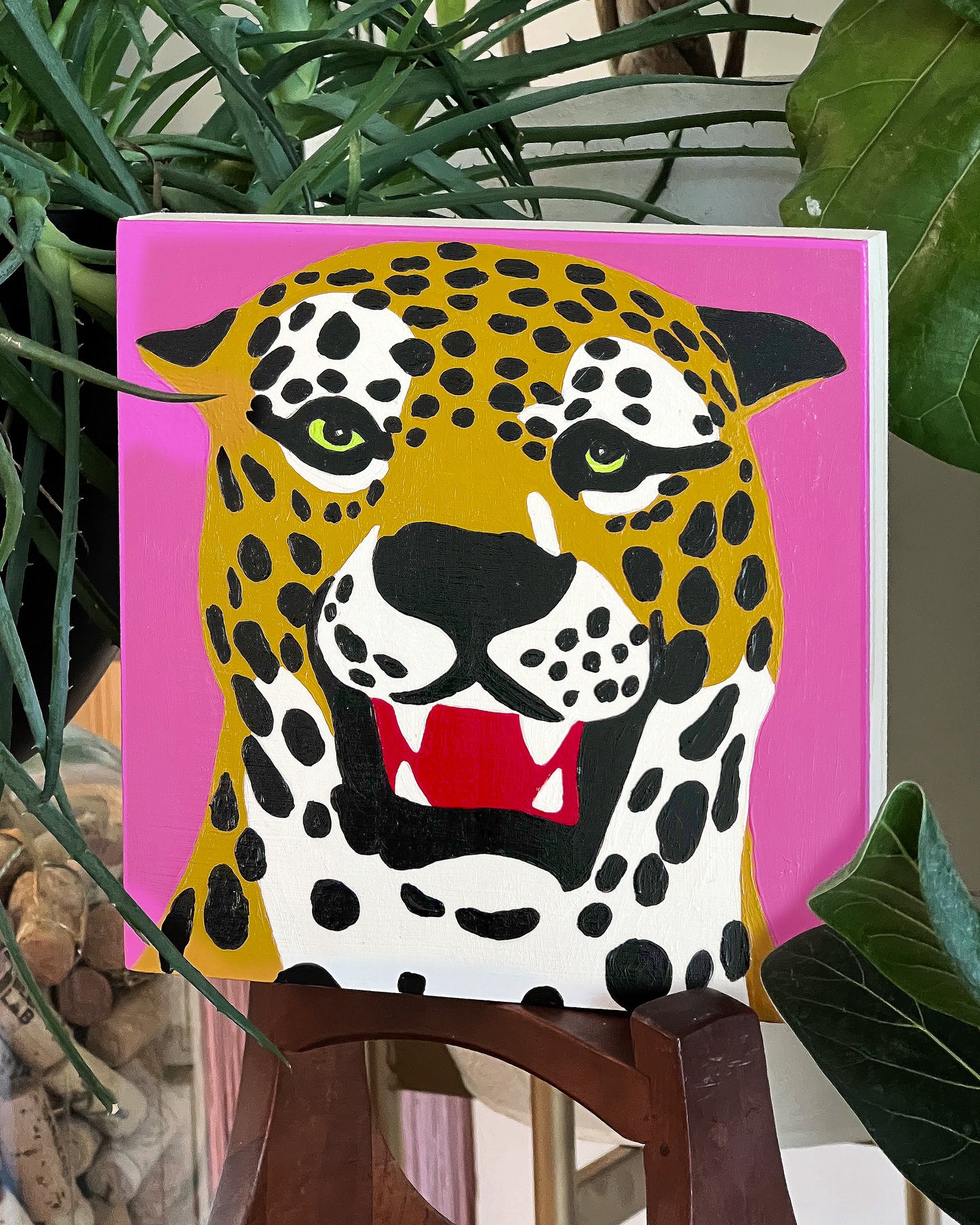 Ceramic Cheetah Statue 8" x 8" Painting